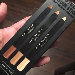 MAX Studio Contour Stick Set